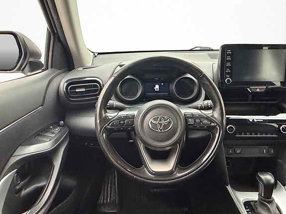 Toyota Yaris Cross 10 of 24