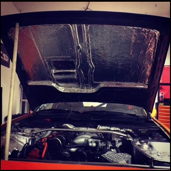 Porsche 944 8 of 11
