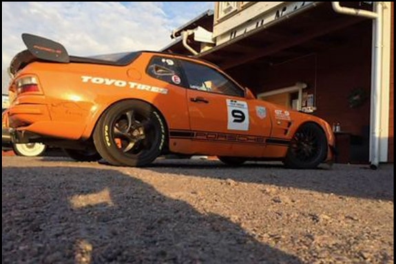 Porsche 944 6 of 11