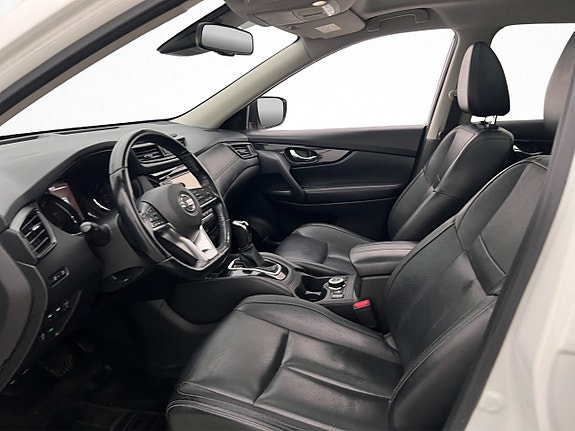 Nissan X-Trail 14 of 30