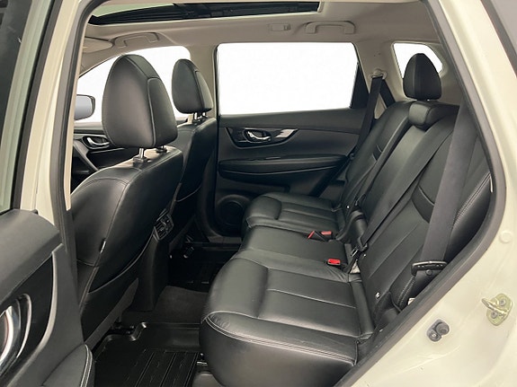 Nissan X-Trail 27 of 30