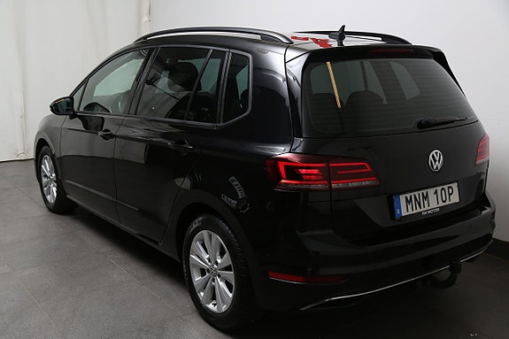 Volkswagen Golf Sportsvan 4 of 26