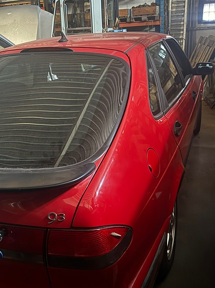 Saab 9-3 4 of 5