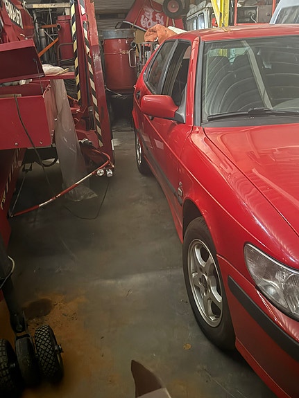Saab 9-3 2 of 5