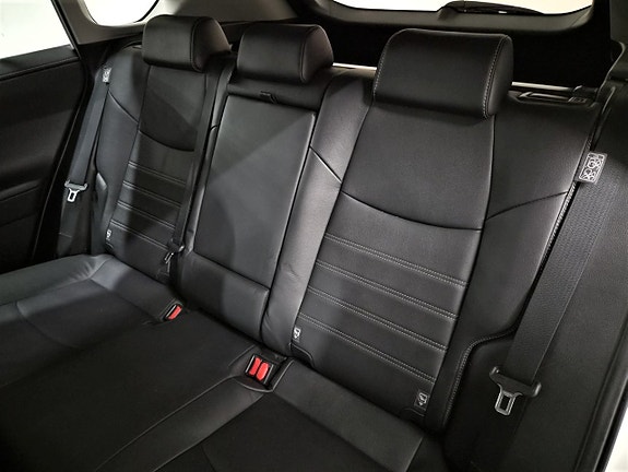 Toyota RAV4 19 of 23