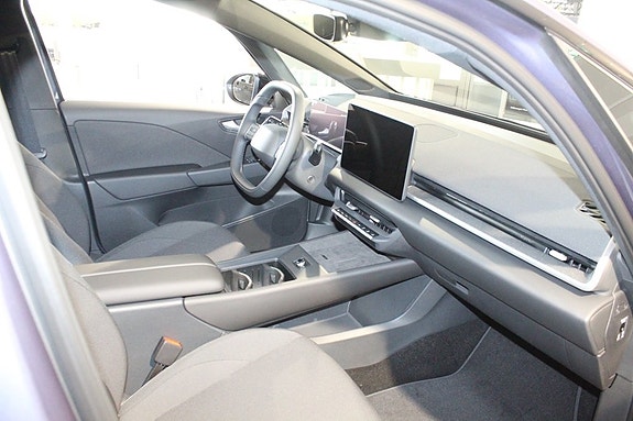 Volkswagen ID.3 Neo 7 of 13