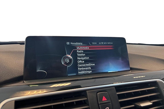 BMW 330e 18 of 24
