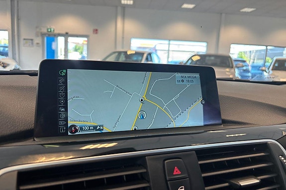 BMW 330e 20 of 24