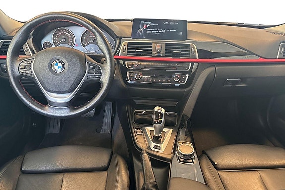 BMW 330e 12 of 24