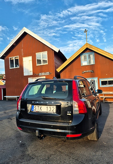 Volvo V50 5 of 5