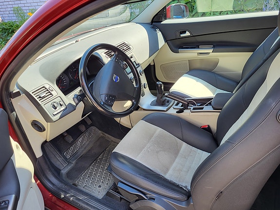 Volvo C30 3 of 5