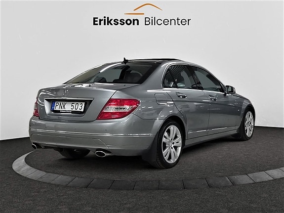 Mercedes-Benz C350 5 of 5