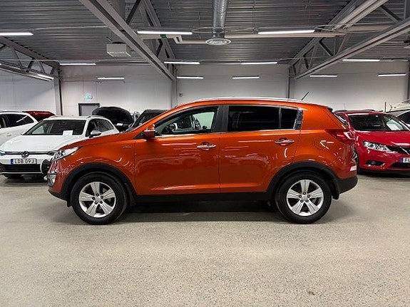 Kia Sportage 2 of 5