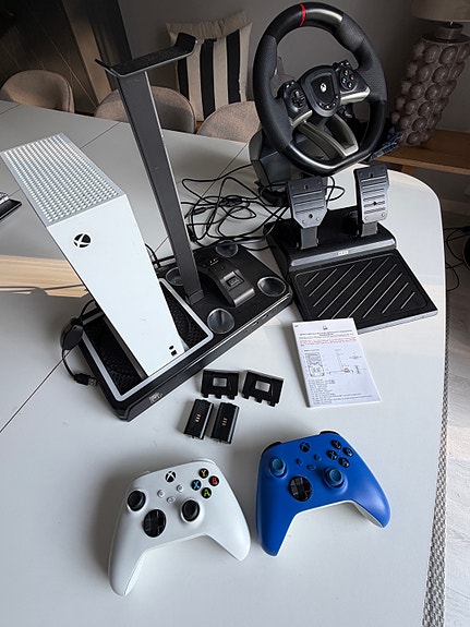 Microsoft Tillbehör Xbox Series S ratt pedaler laddstation