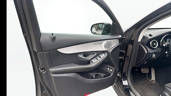 Mercedes-Benz GLC250 d 11 of 14