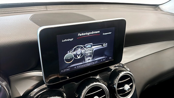 Mercedes-Benz GLC250 d 16 of 17