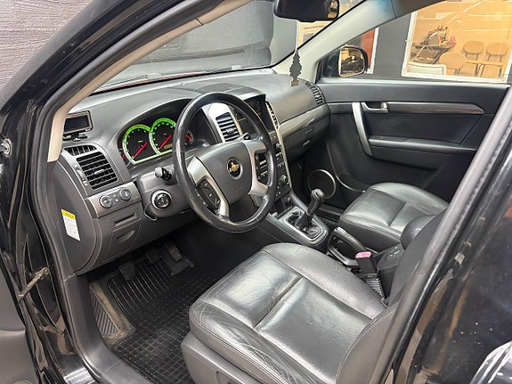 Chevrolet Captiva 12 of 13