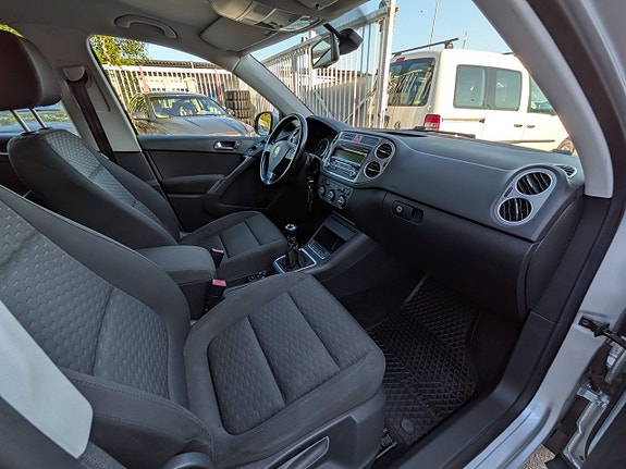 Volkswagen Tiguan 11 of 15