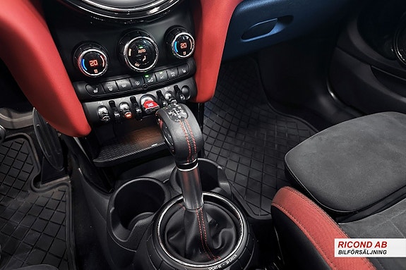 MINI John Cooper Works 21 of 23