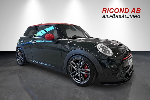 MINI John Cooper Works 8 of 23
