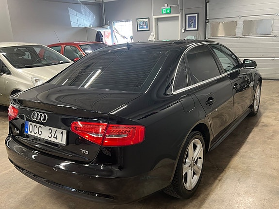 Audi A4 24 of 28