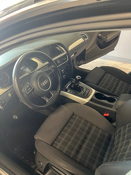 Audi A4 27 of 28