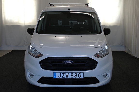 Ford Transit Connect 4 of 5