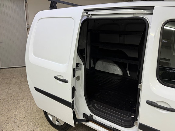 Renault Kangoo Express 16 of 16