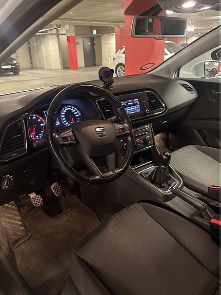 Seat Leon 5 of 5