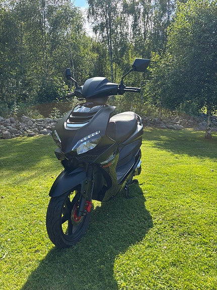 Motocr Comet Sp 4 of 4
