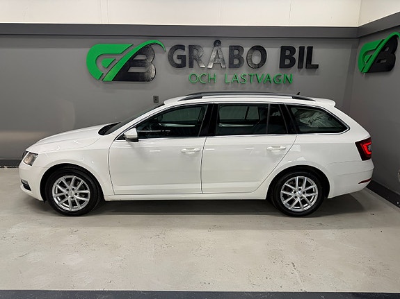 Skoda Octavia 2 of 19