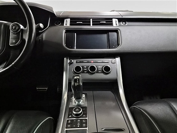Land Rover Range Rover Sport 15 of 29