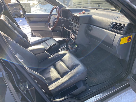 Volvo 850 2 of 5