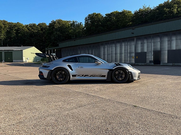 Porsche 911 GT3 RS 4 of 5