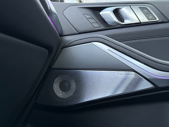 BMW X5 12 of 19