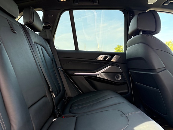 BMW X5 8 of 19