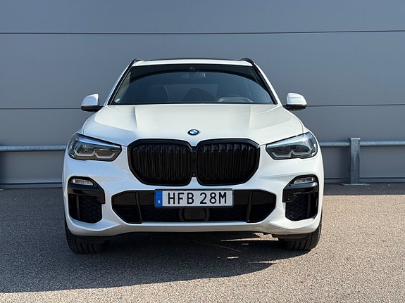BMW X5 4 of 19