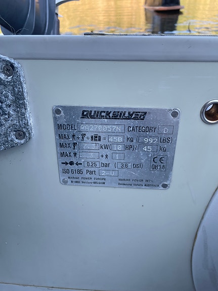 Gummibåt Quicksilver Säljes 2 of 3