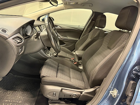 Opel Astra 9 of 21