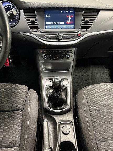 Opel Astra 15 of 21