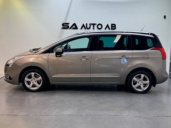 Peugeot 5008 4 of 5