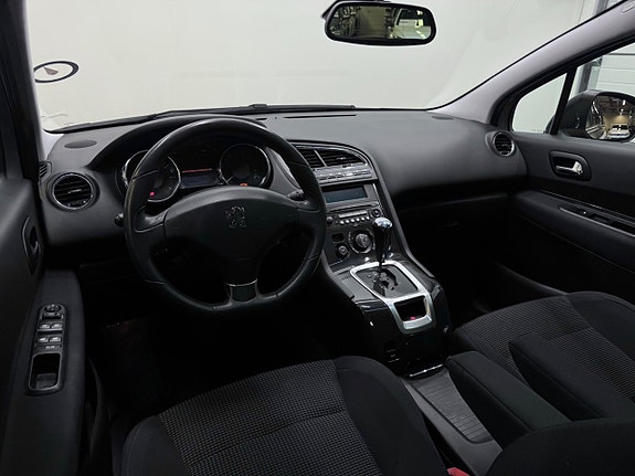 Peugeot 5008 13 of 23