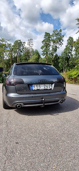 Audi A6 2 of 5