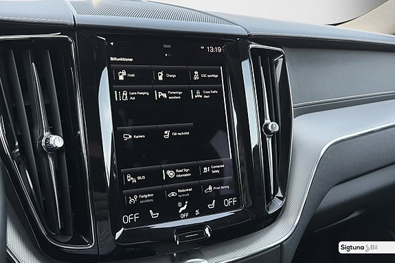 Volvo XC60 24 of 28