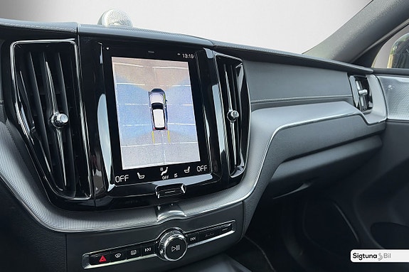 Volvo XC60 22 of 28
