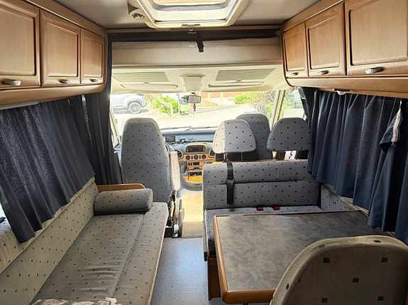 Hymer B640 10 of 24
