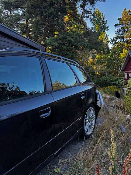 Audi A4 5 of 5