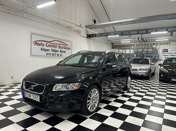 Volvo V50 7 of 19