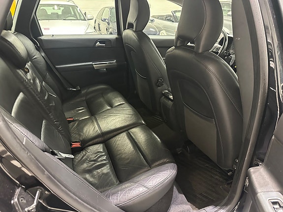 Volvo V50 12 of 19