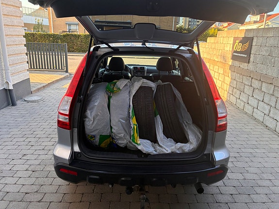 Honda CR-V 12 of 28